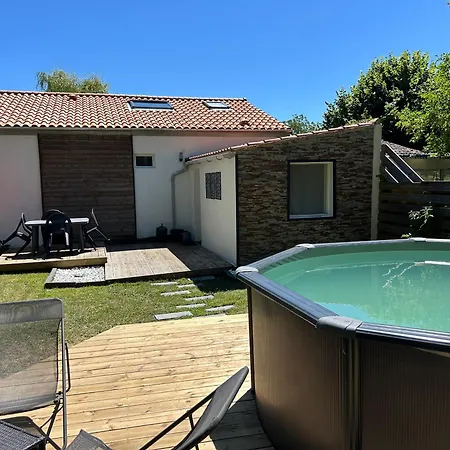 Maison 8 Min En Voiture De Chatelaillon Avec Piscine Hors Sol Privative * Salles-sur-Mer