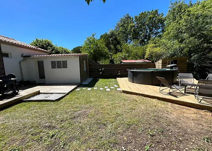 Maison 8 Min En Voiture De Chatelaillon Avec Piscine Hors Sol Privative Сasa de vacaciones